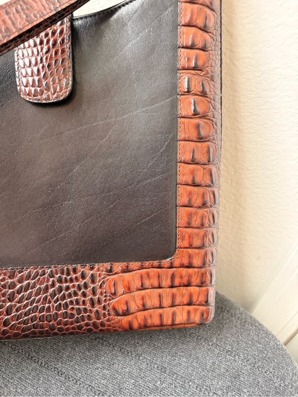 Brahmin Vintange Kendall Crossbody/Shoulder Bag - Picture 2 of 10